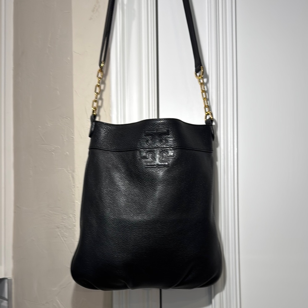 Tory Burch Black and Gold Shoulder Bag with Chain Strap